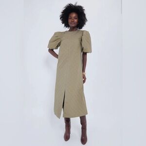 Tuckernuck Olive Quilted Fowler Midi Dress